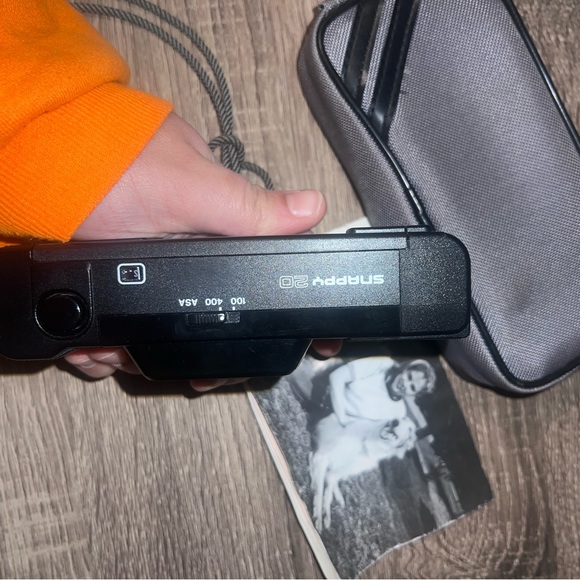 Vintage 80s Canon Snappy 20 35mm point and shoot camera film photography - Picture 5 of 15